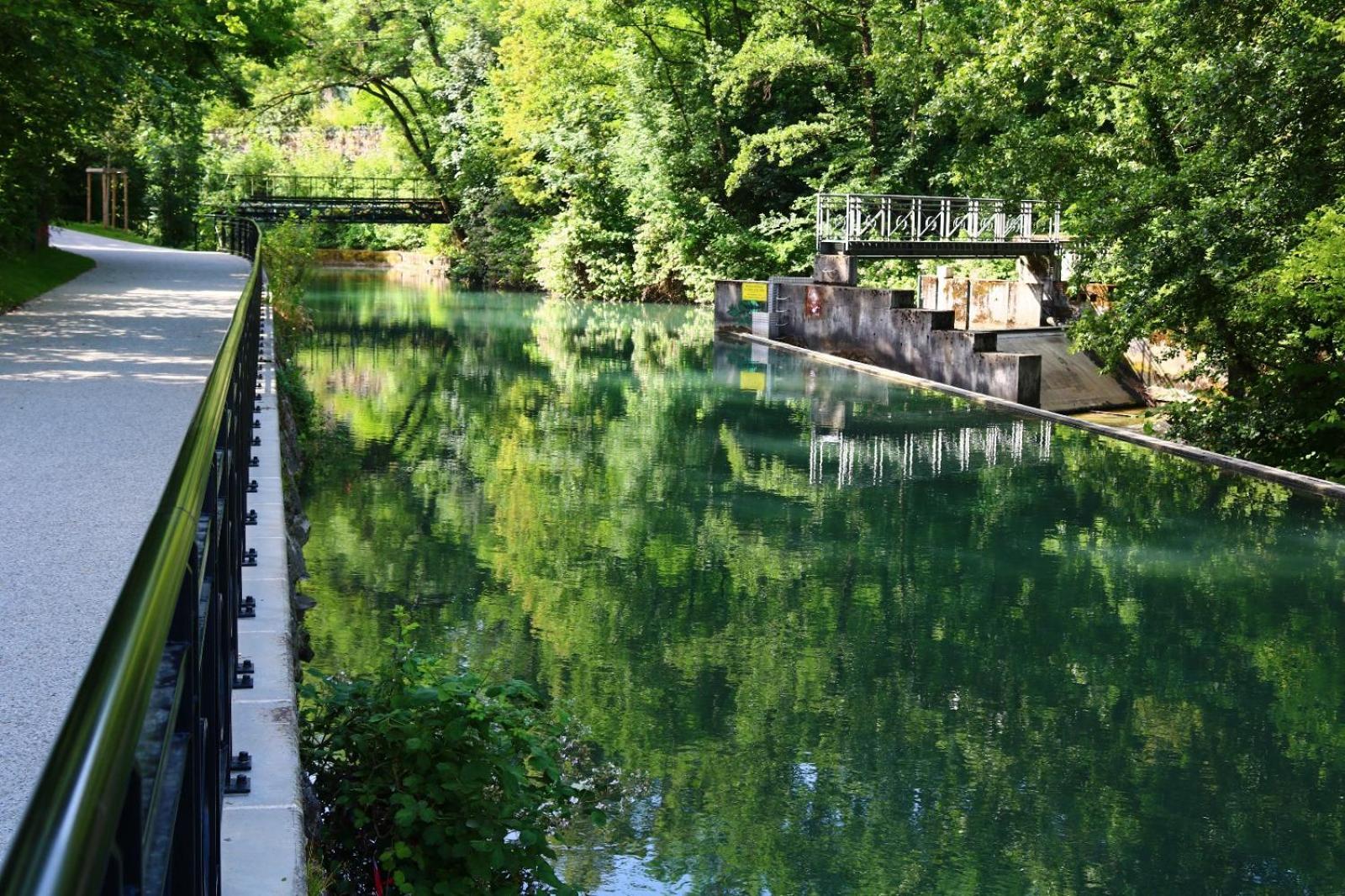 Ferienwohnung Les Petits Champs Annecy Exterior foto
